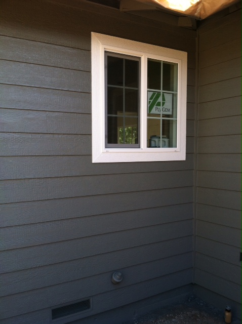houseexterior6.JPG